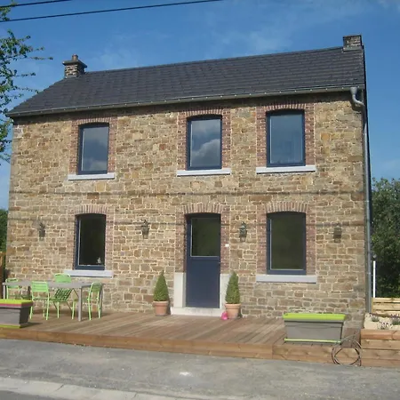 Holiday home Dreamy In Fays With Sauna *