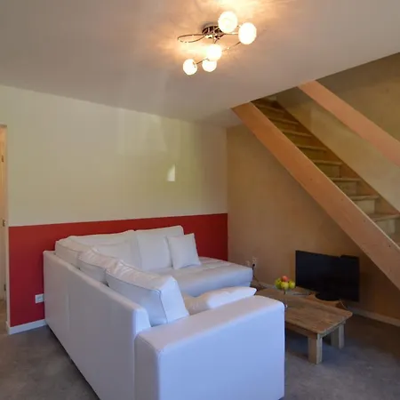 Holiday home Dreamy In Fays With Sauna *